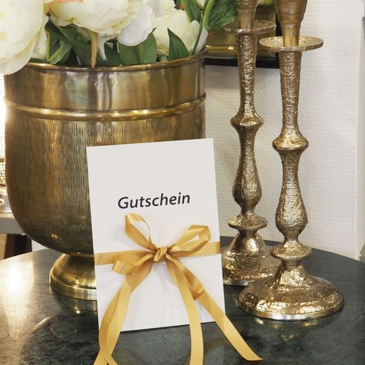 [P0015004] Gutschein 300 €